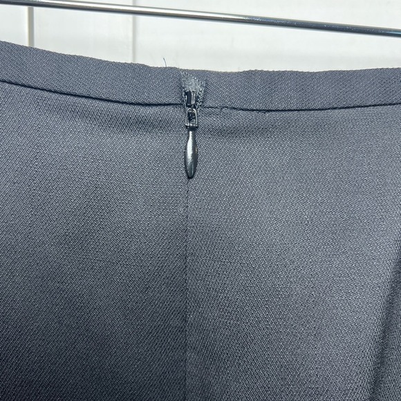 Brooks Brothers Tollegno Italy 100% Wool Lined Slit Pencil Skirt Size 6 Black - Picture 8 of 8